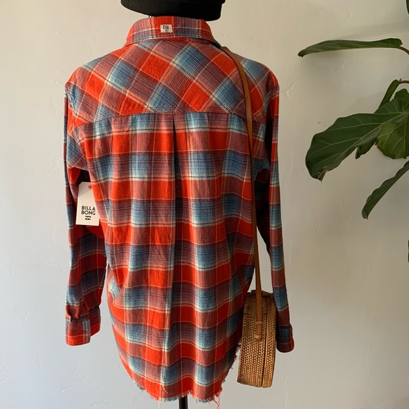 🔥🔥BILLABONG - LONG SLEEVE FLANNEL🔥🔥 - Picture 5 of 6
